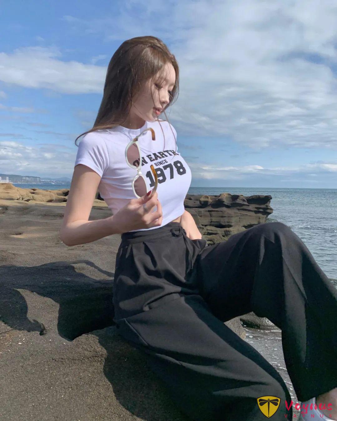 韩国极品女神！又纯又欲，可盐可甜，超美大长腿，真的好绝