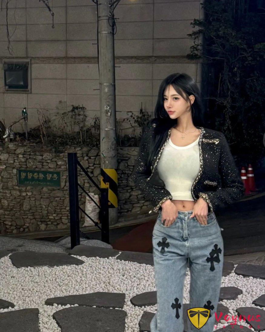 韩国极品女神！超S型曲线身材，这身材，真的有点离谱了