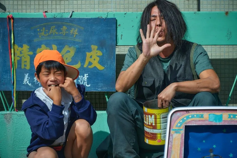 豆瓣8.6，又挖到一部宝藏台剧《天桥上的魔术师》！演绎台湾上个世纪80年代的许多社会事件
