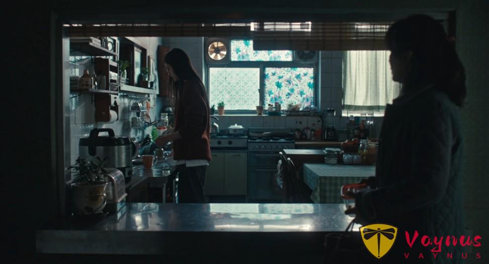 韓國尺度新作《束草的冬天》以獨特的視角表達"錯位"的情感，，畫面太美了！