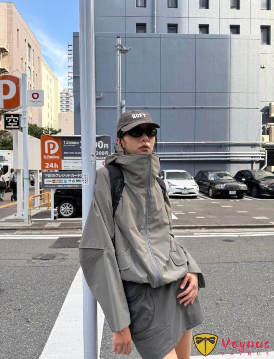 冲锋衣套装的时髦穿搭