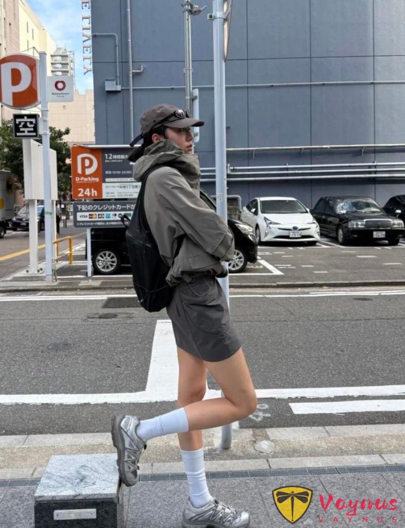 冲锋衣套装的时髦穿搭