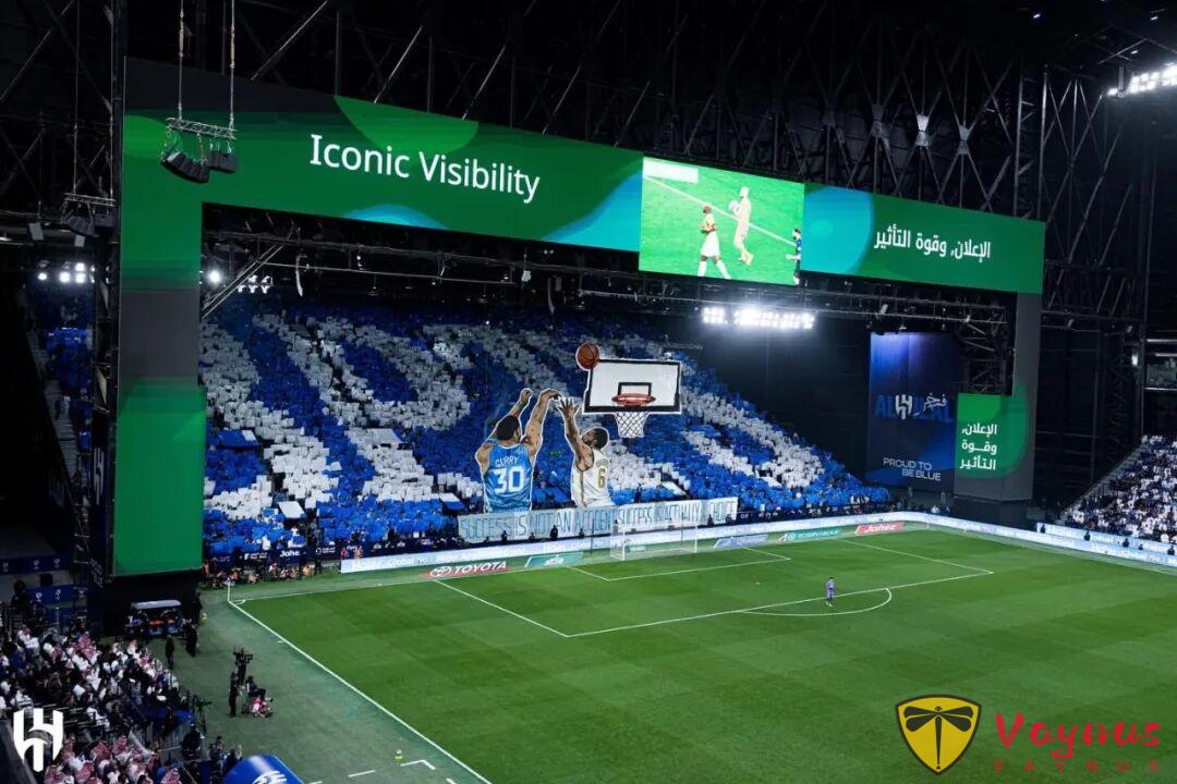 影響力!沙特德比出現庫裡巨型TIFO!致敬三分GOAT盼斬3分