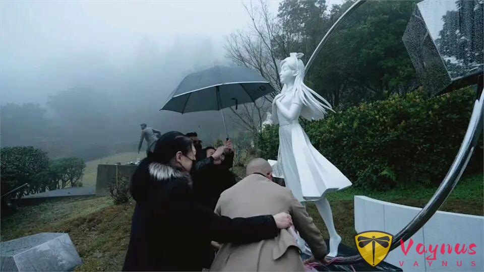 這雕的真的是大S嗎？具俊曄為大S設計的紀念像原來藏著這麼多秘密！