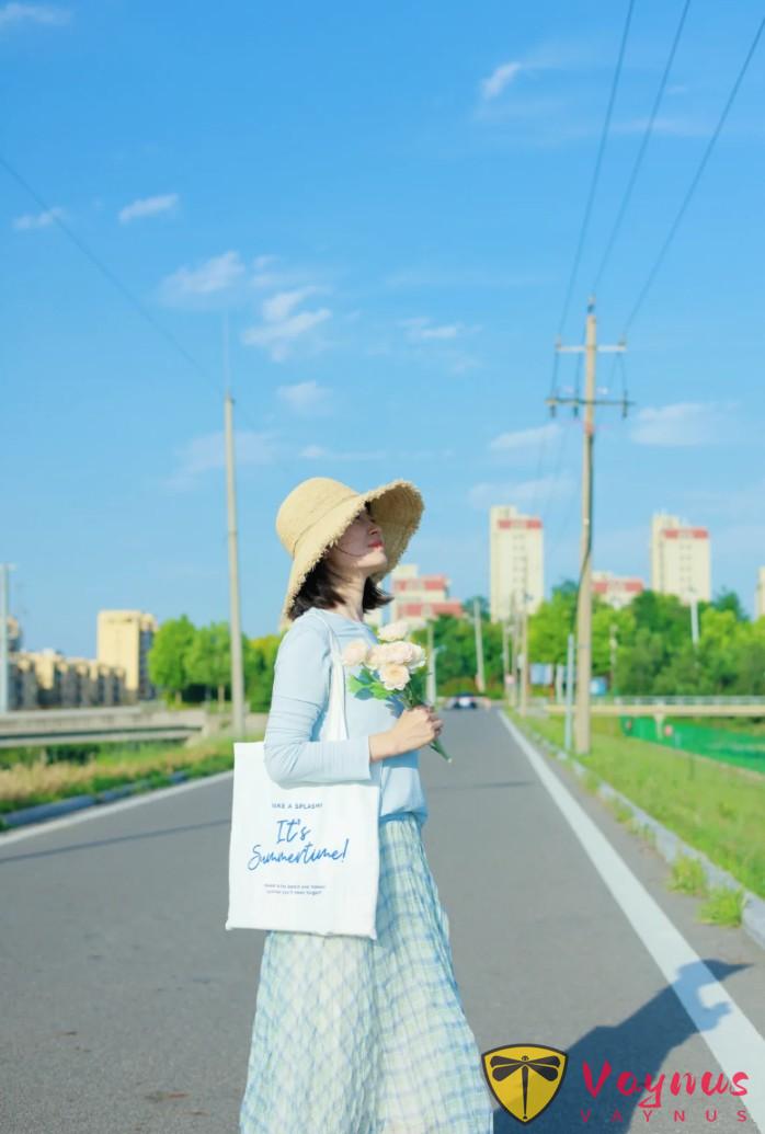 原来这就是宫崎骏的夏天,户外草地这样拍太美了,普通人也会拍!