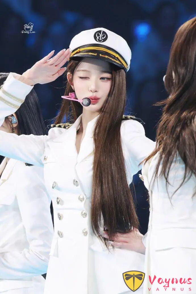 防彈演出被嘲？邊伯賢籤售暫停計時？張元英制服出圈？柳演錫跳女團舞？李羲承solo籤售？