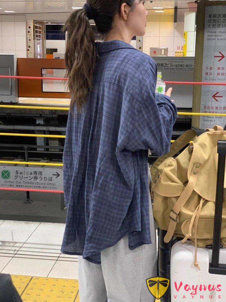 超火的蓝色格子衬衫穿搭