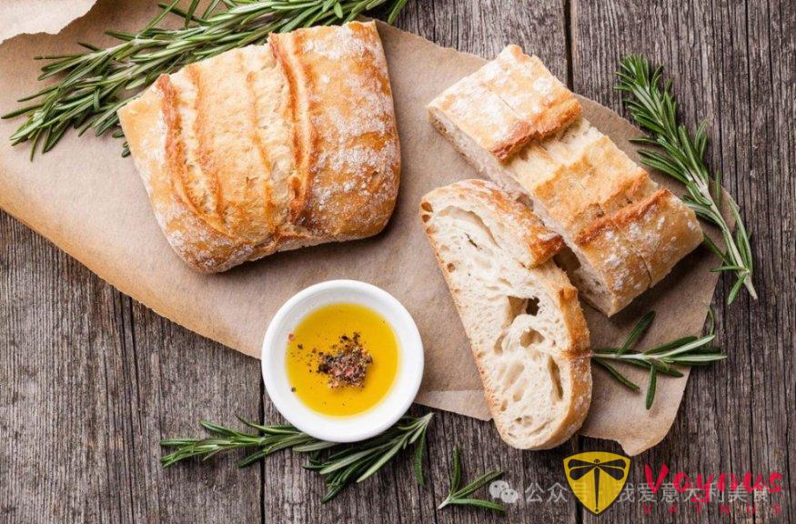 一雙“拖鞋”征服世界:1982年誕生的恰巴塔麪包,到底有多傳奇?