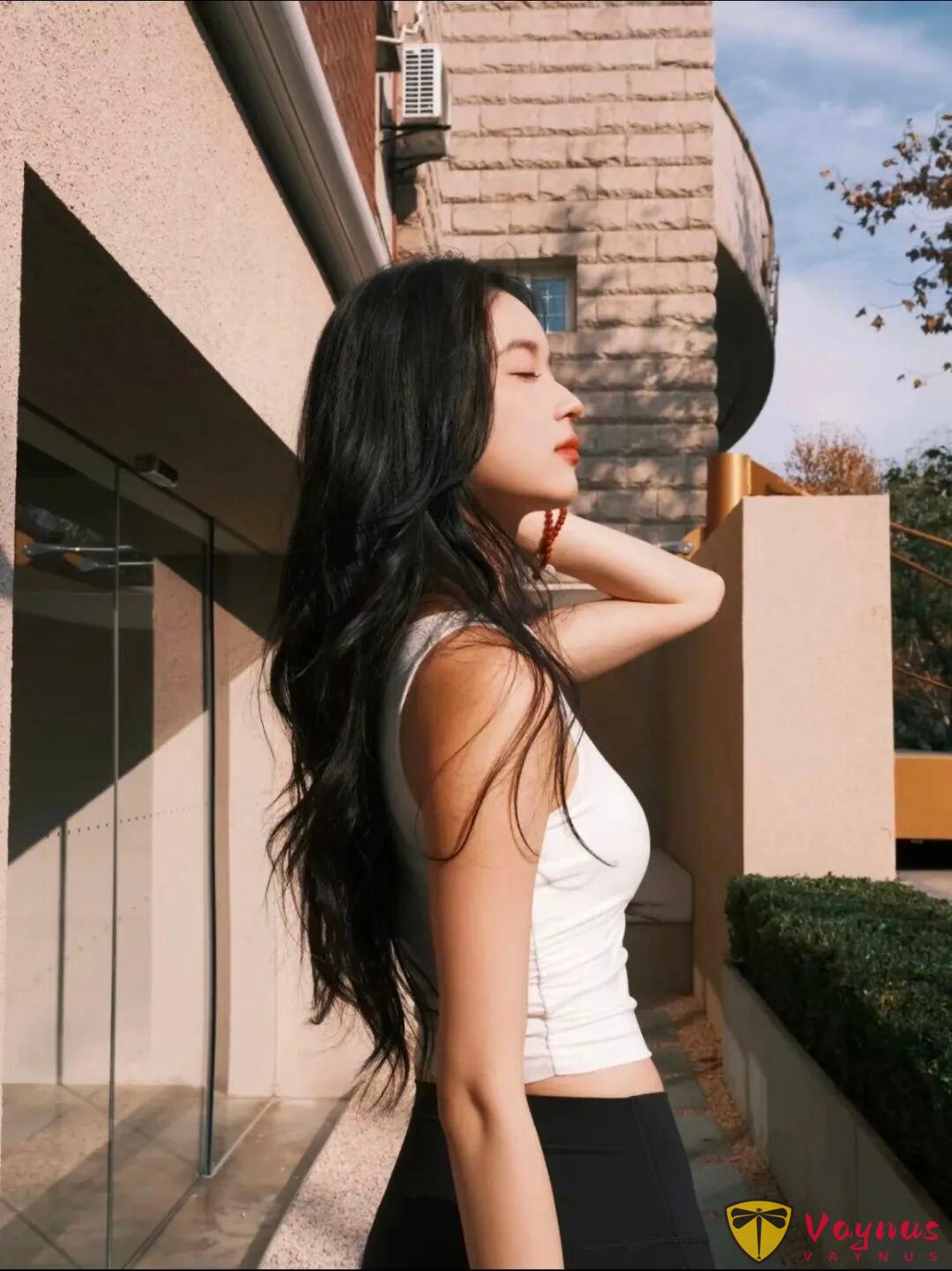 显身材的万能拍照姿势,干货拍照技巧