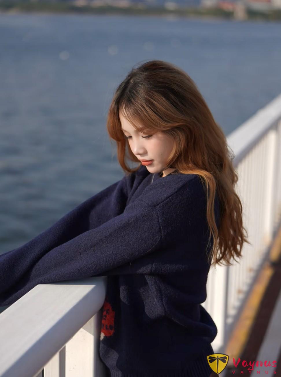 遇到栏杆怎么拍出氛围感？5个实用拍照技巧，拿捏美照！