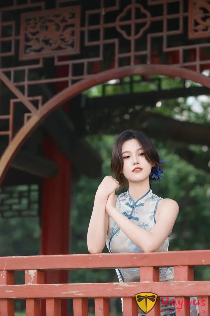 9个万能旗袍拍照姿势，高贵冷艳显气质，一眼沦陷的东方美