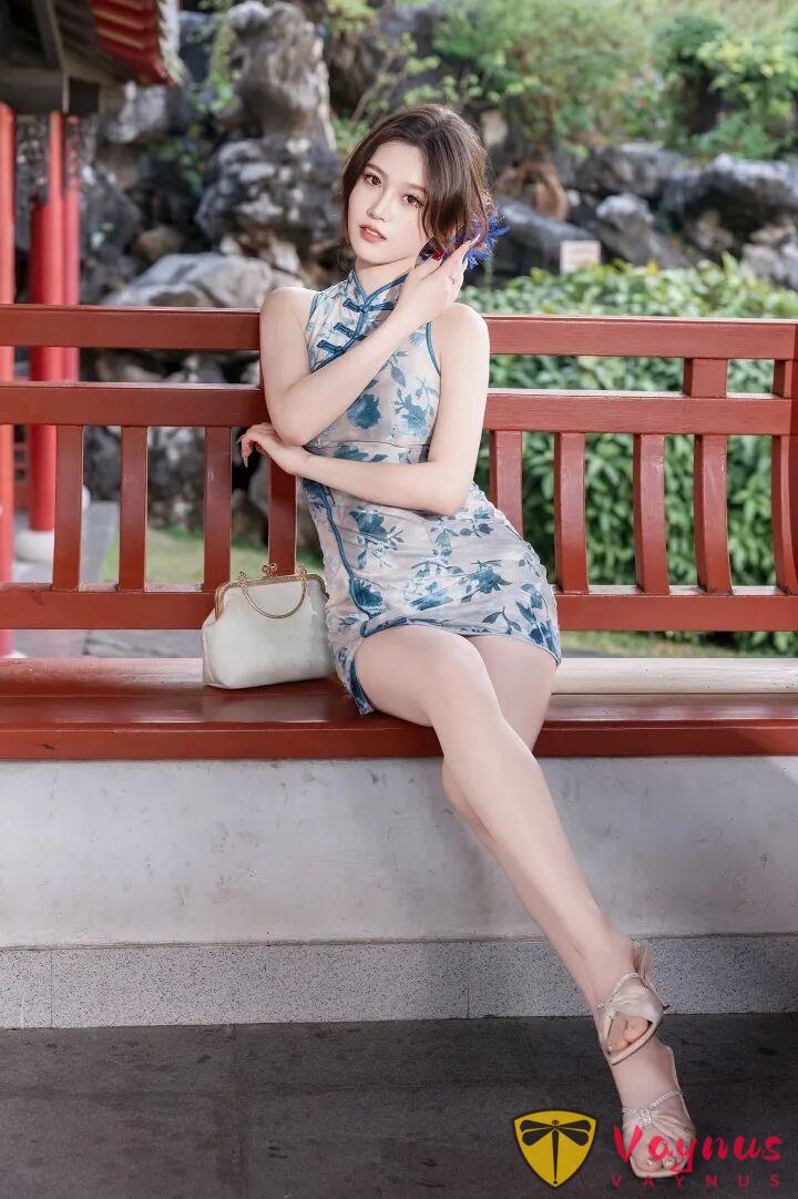 9个万能旗袍拍照姿势，高贵冷艳显气质，一眼沦陷的东方美