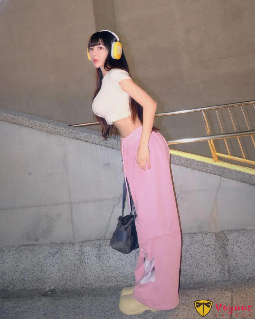 臺灣啦啦隊女神！凹凸有致，又白又嫩，大長腿真的太絕了