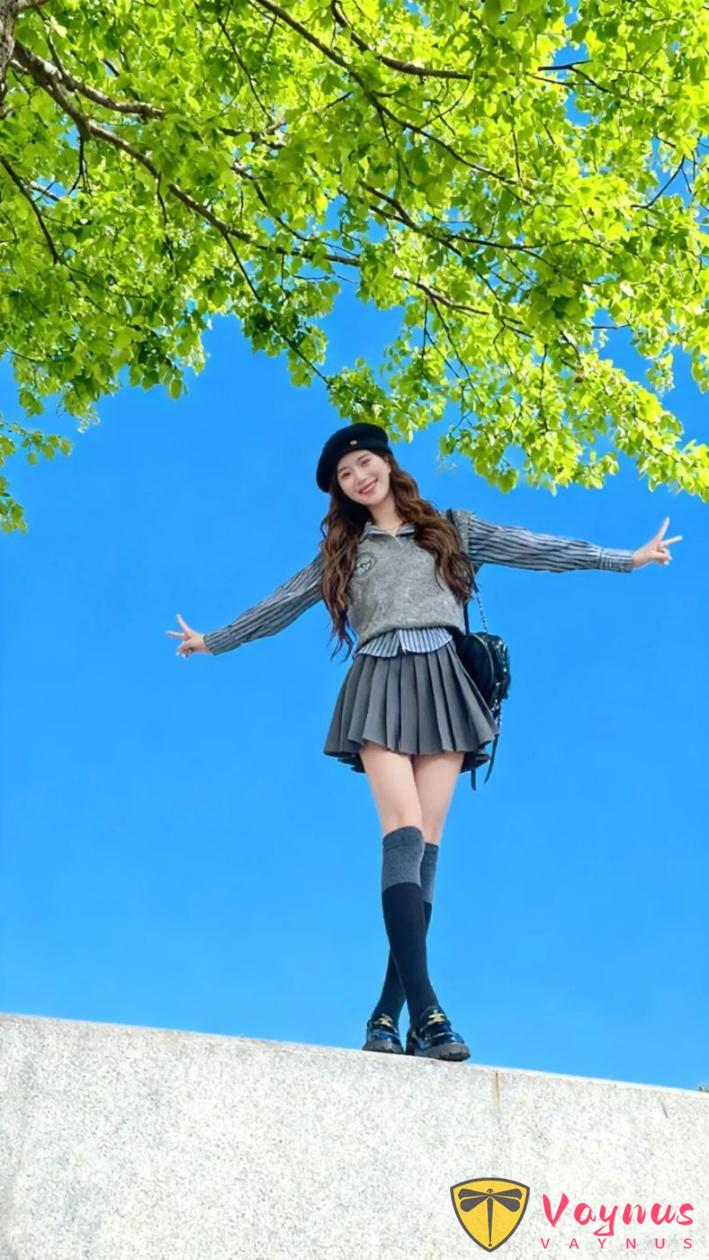 終於有人講清楚拍照怎麼顯腿長啦！網友：“這也太簡單了吧”