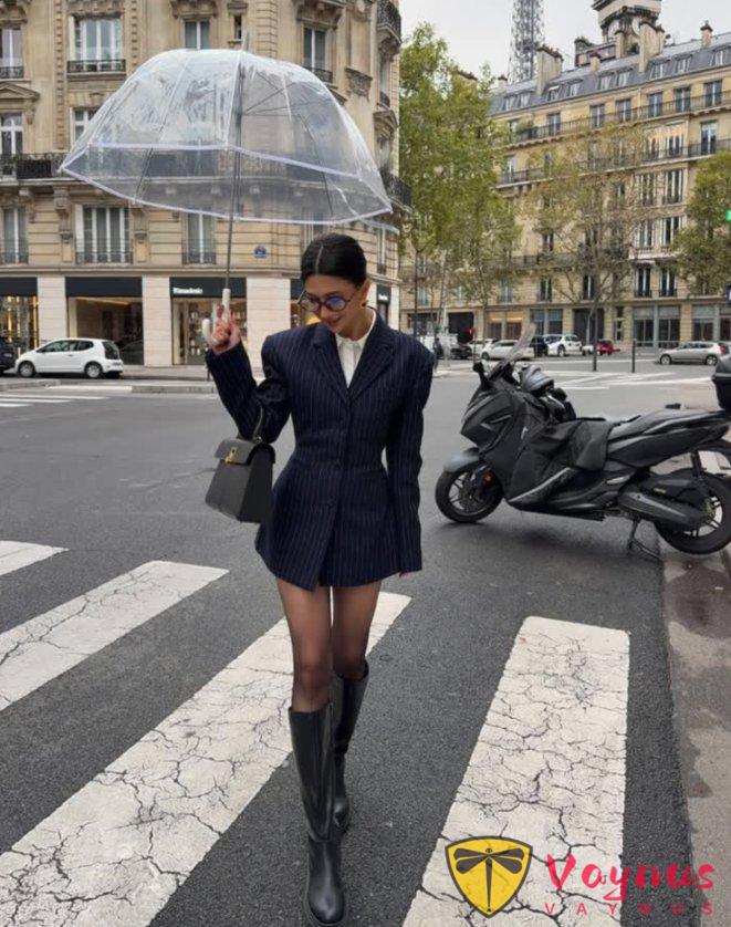 秋天穿丝袜了吗?