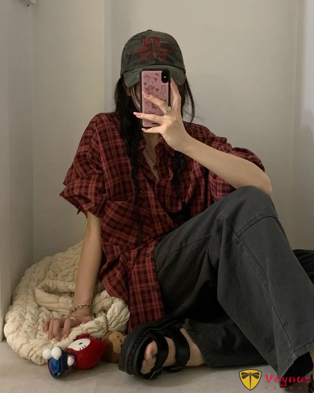 紅色格子襯衫的搭配靈感