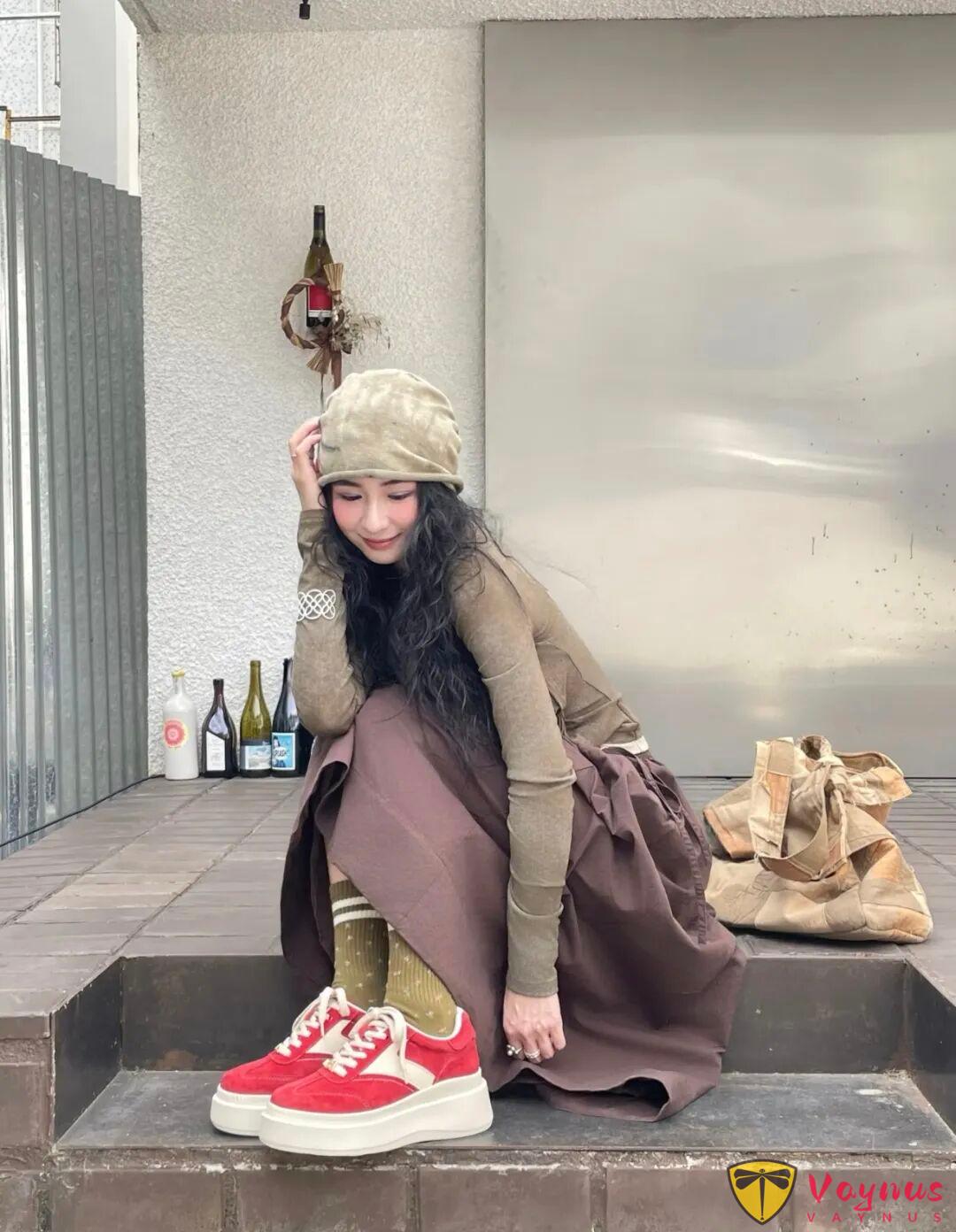 早秋的美拉德色系穿搭