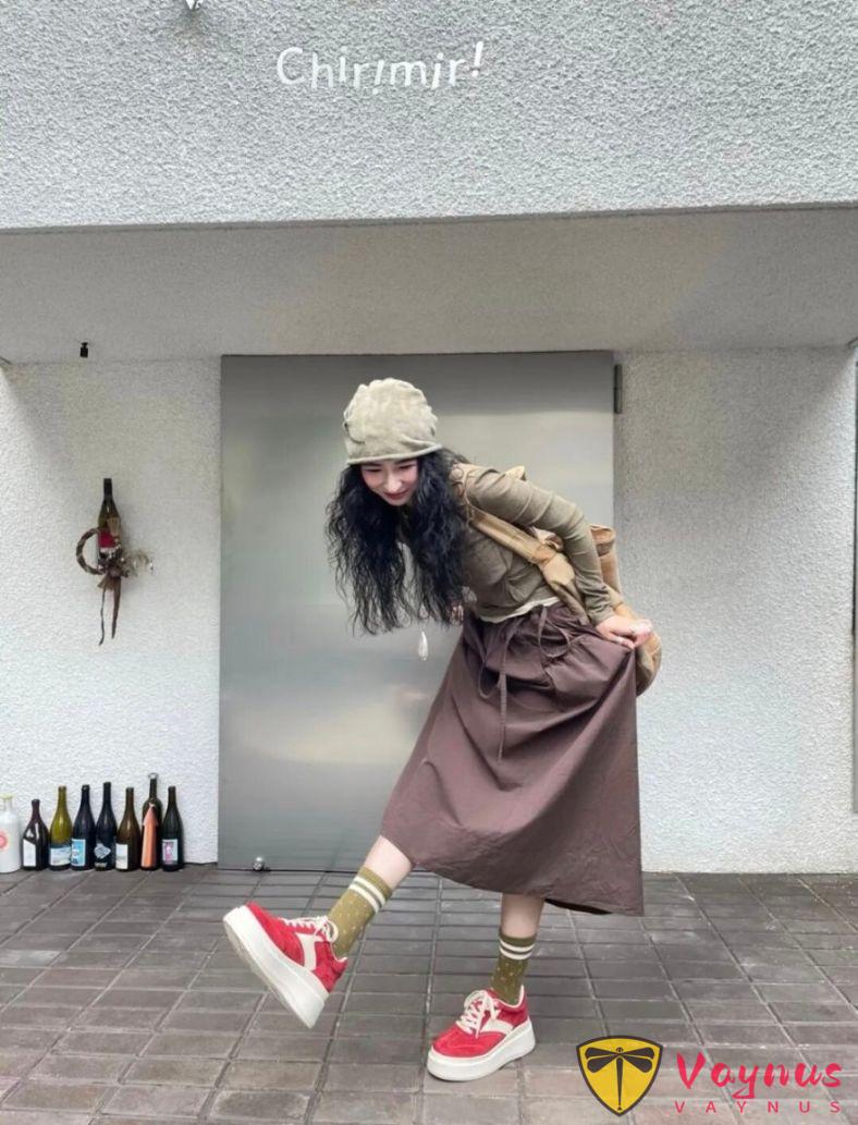 早秋的美拉德色系穿搭