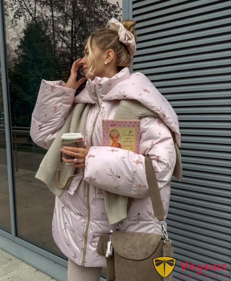 秋天當然要大膽穿亮色啦！