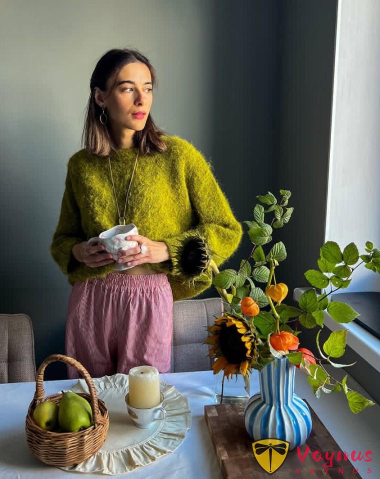 秋天當然要大膽穿亮色啦！