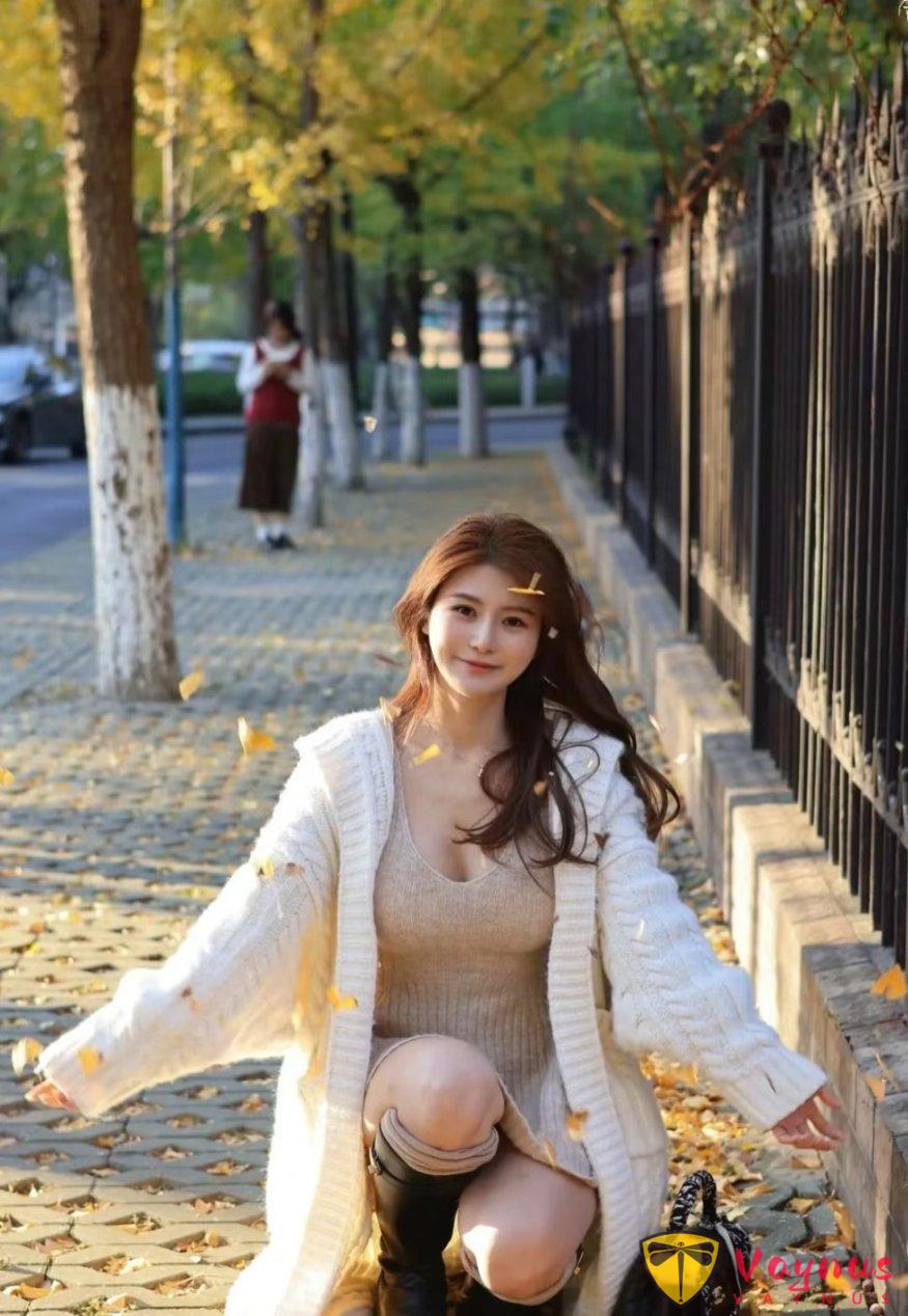 9个冬日限定拍照姿势,浪漫治愈显气质,把这个季节的美好藏进相册