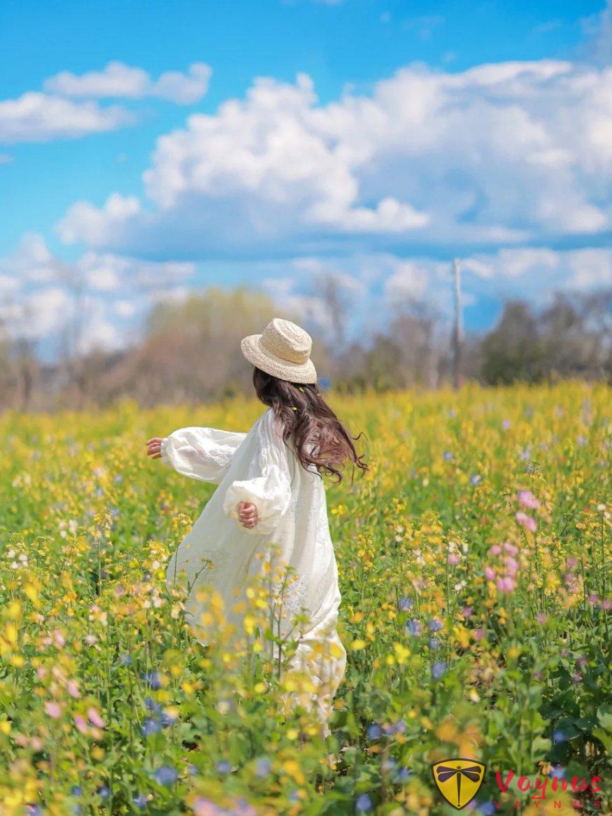 拍照想不到動作？簡單3招，讓你拍出自然鬆弛，隨性不做作的氛圍感照片