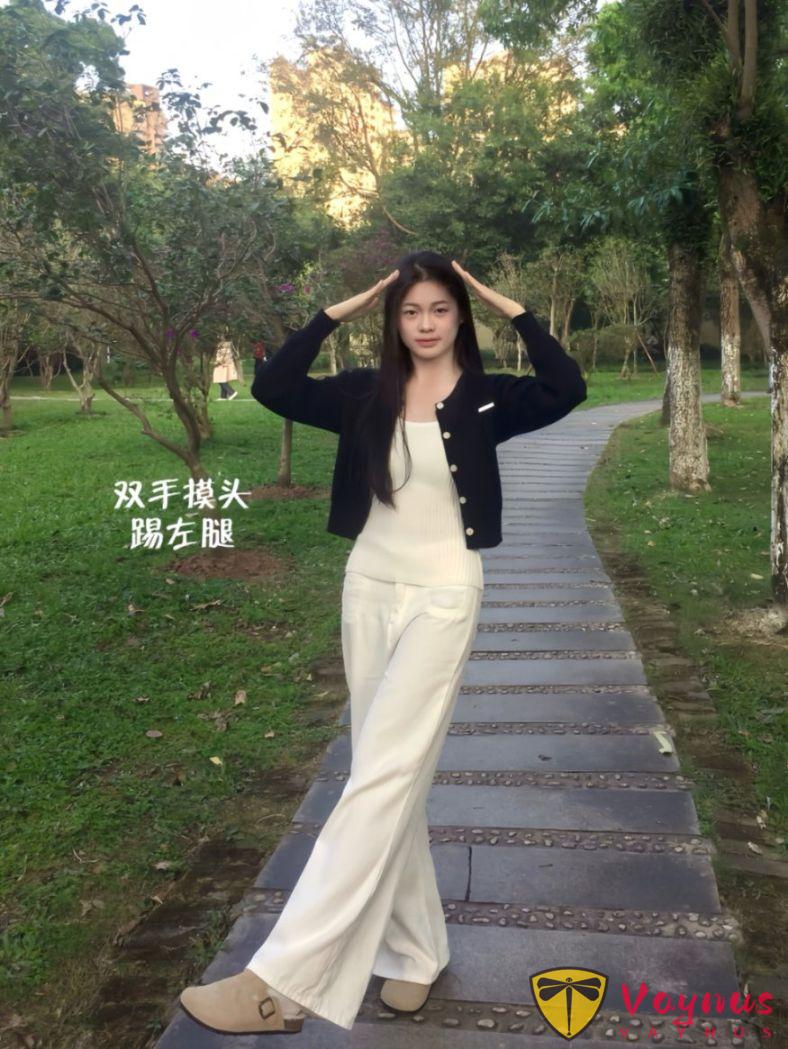 9個戶外萬能站姿拍照公式,簡單易學不廢片,誰拍誰好看