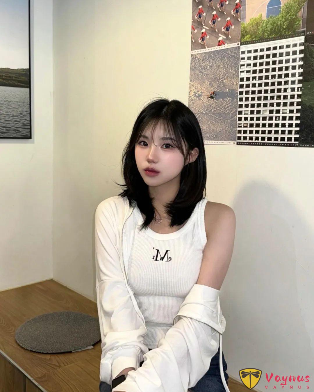 韩国极品女神！又白又嫩，凹凸有致，完美身材太绝了