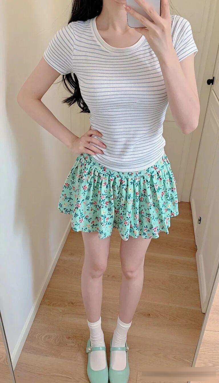 初秋短下裝很實用的過渡穿法,穿出最舒服的狀態