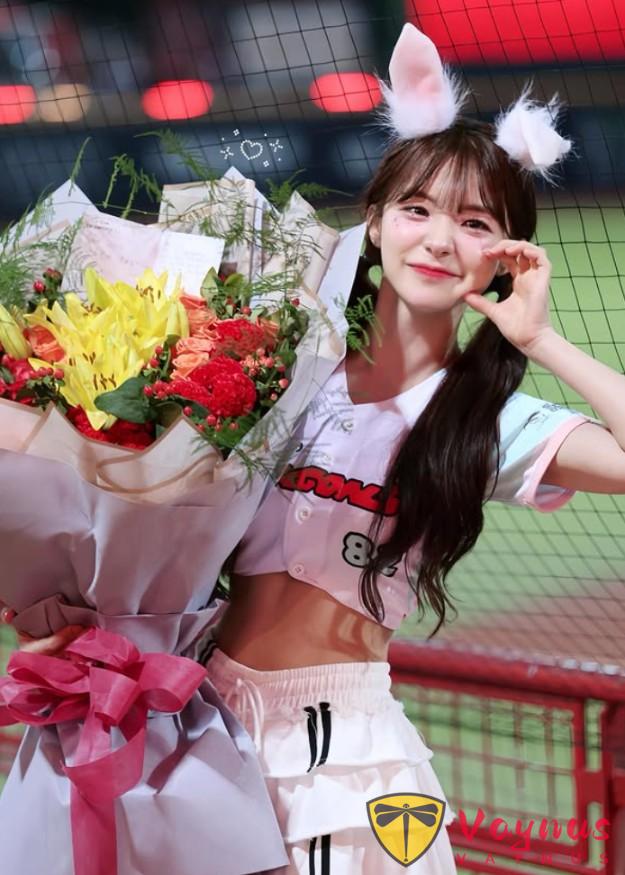 有个嘴大的女朋友，你就偷着乐吧！柯震东、李多慧首次同框