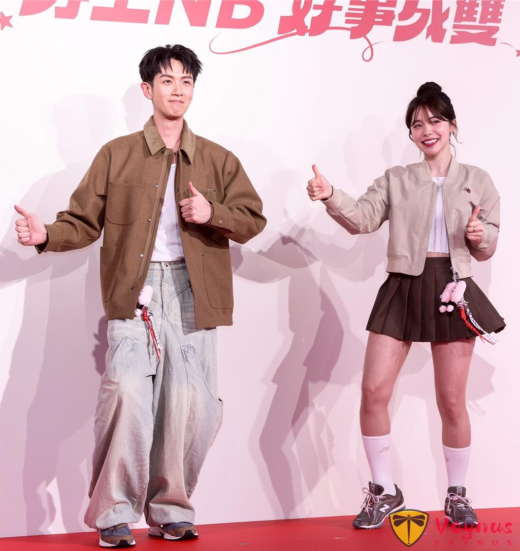 有个嘴大的女朋友，你就偷着乐吧！柯震东、李多慧首次同框