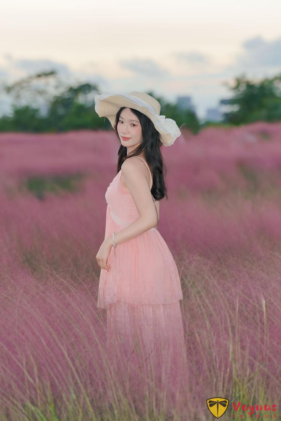 秋天限定的粉色海洋,9個粉黛草拍照姿勢,簡直太美了,氛圍拉滿