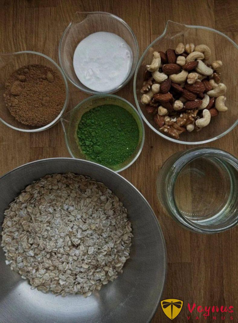 女顶流「Rose 罗丝」自曝连续6个月找男友秘密幽会，伪装成老太太怪不得0人发现！这什么新型娇妻...