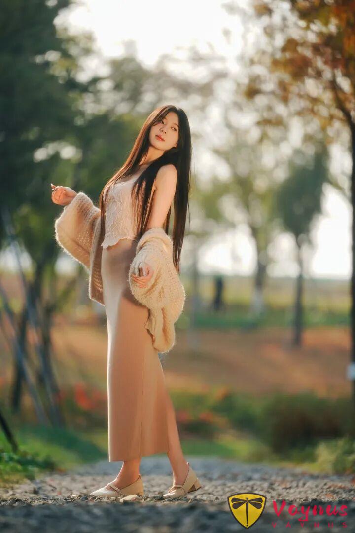 9个公园拍照姿势，氛围感人像，温柔端庄又优雅，迷人显身材