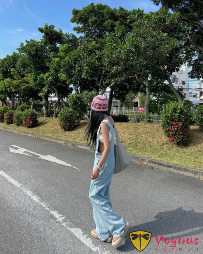 背带裤的夏日穿搭
