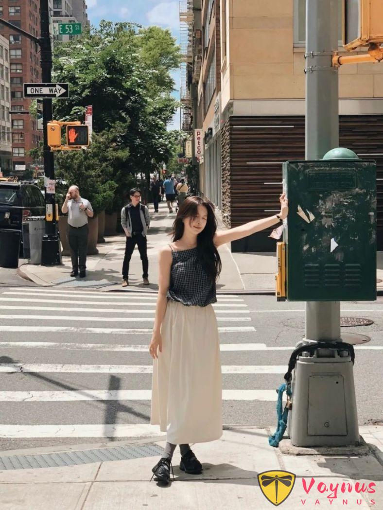 簡約氣質夏日穿搭