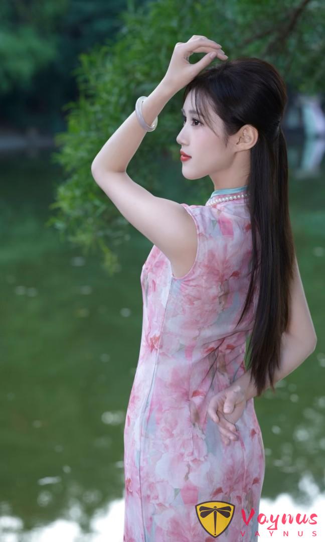 粉色少女旗袍寫真,9個萬能姿勢,顯瘦顯身材,溫柔甜美有韻味