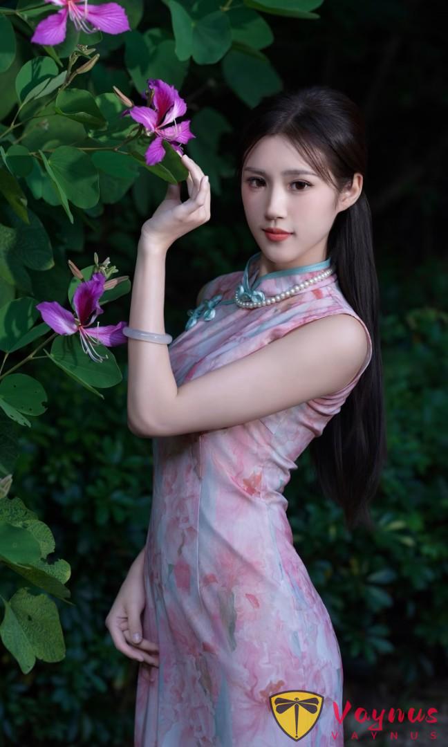 粉色少女旗袍寫真,9個萬能姿勢,顯瘦顯身材,溫柔甜美有韻味