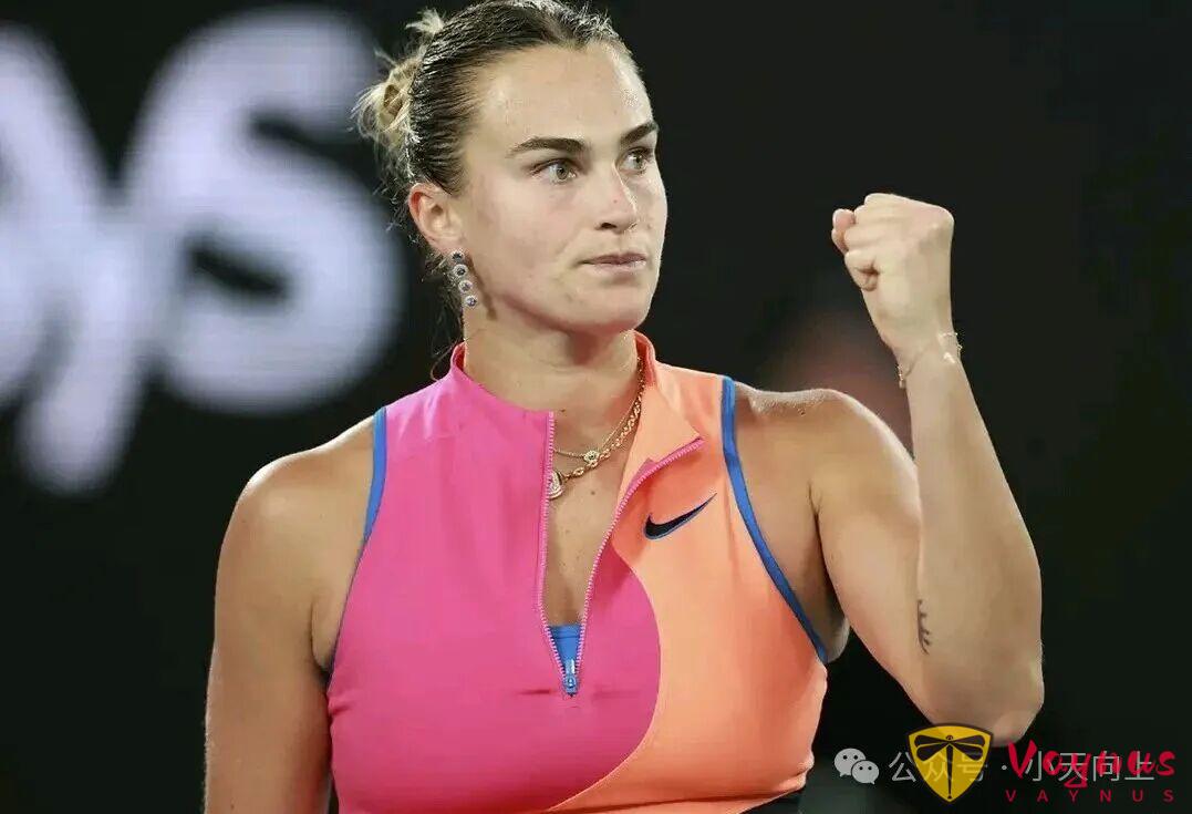 豪揽千万奖金!世界第一2-0横扫晋级,连续4年澳网冲冠,赛前合影遭对手拒绝