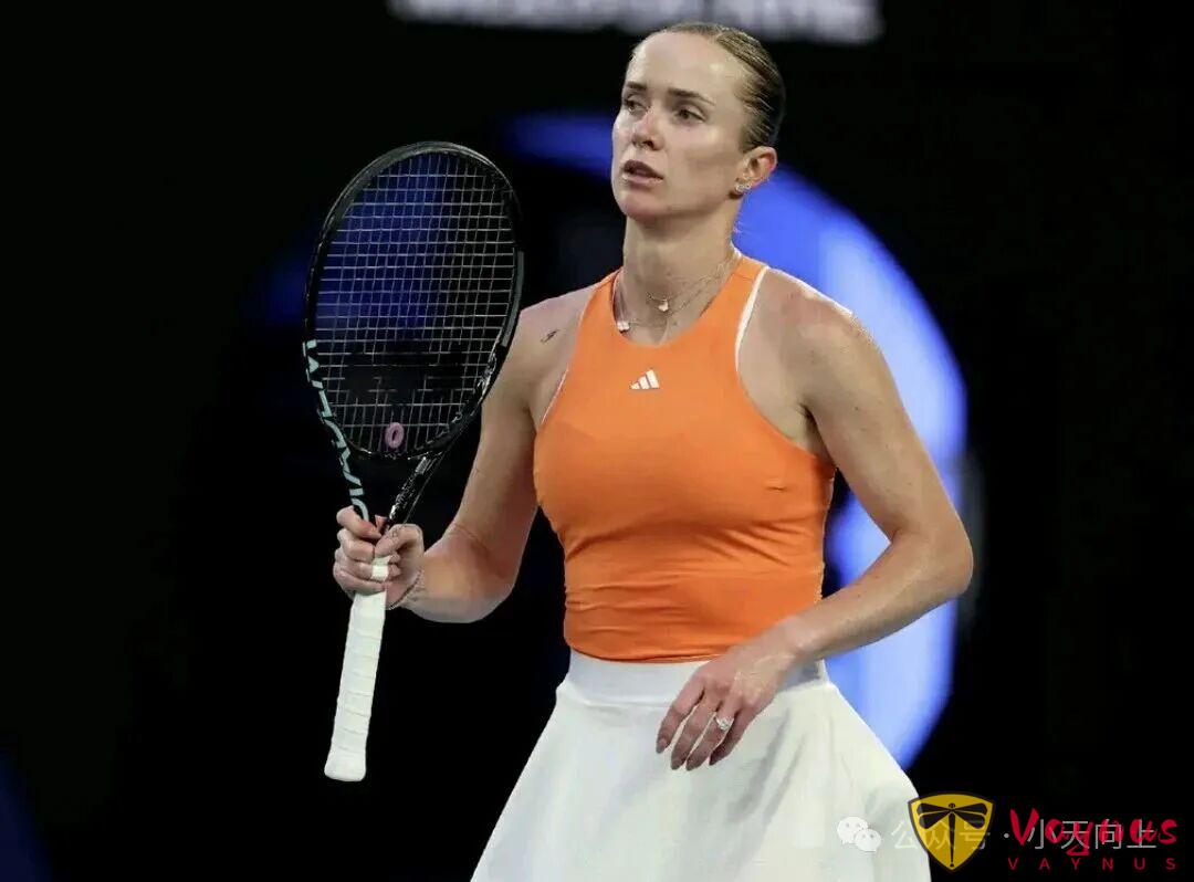 豪揽千万奖金!世界第一2-0横扫晋级,连续4年澳网冲冠,赛前合影遭对手拒绝