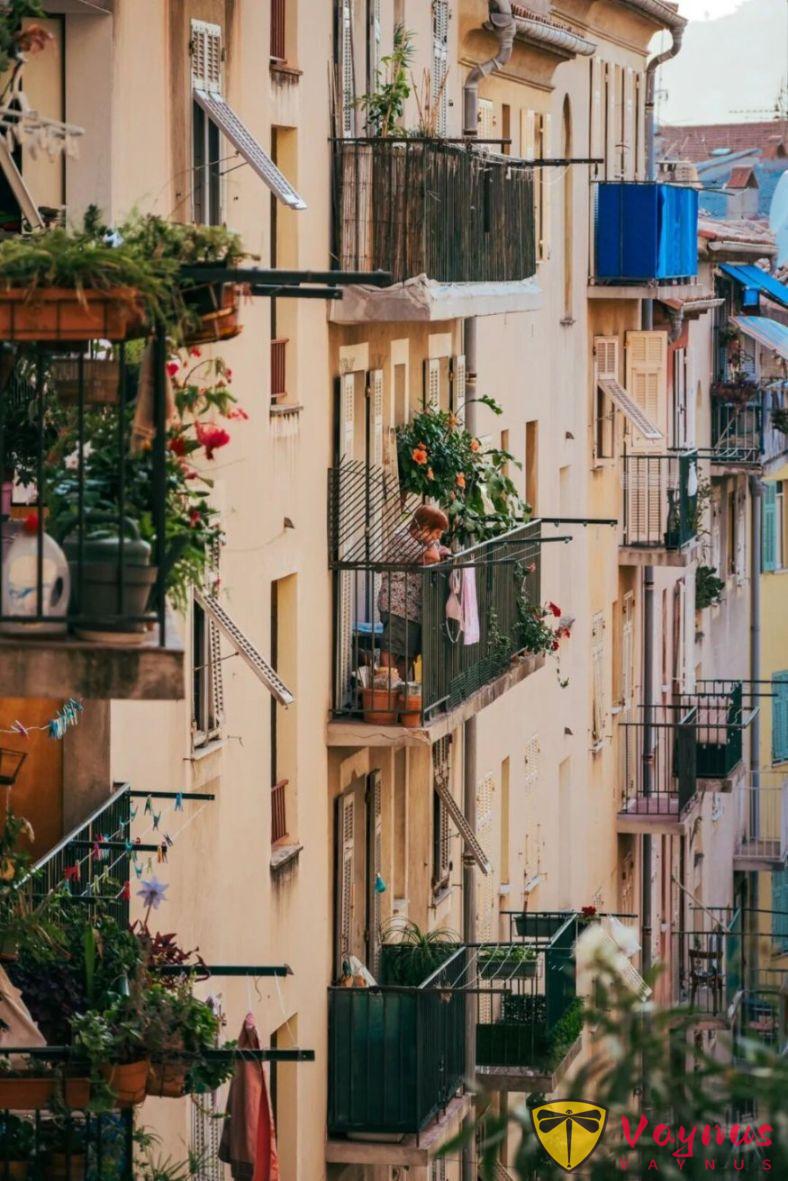 住過尼斯的人還會愛上巴黎嗎?