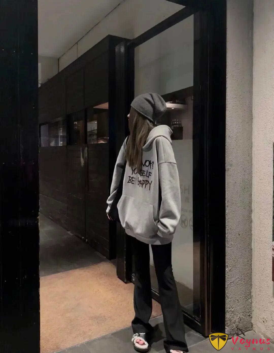 秋冬卫衣怎么搭