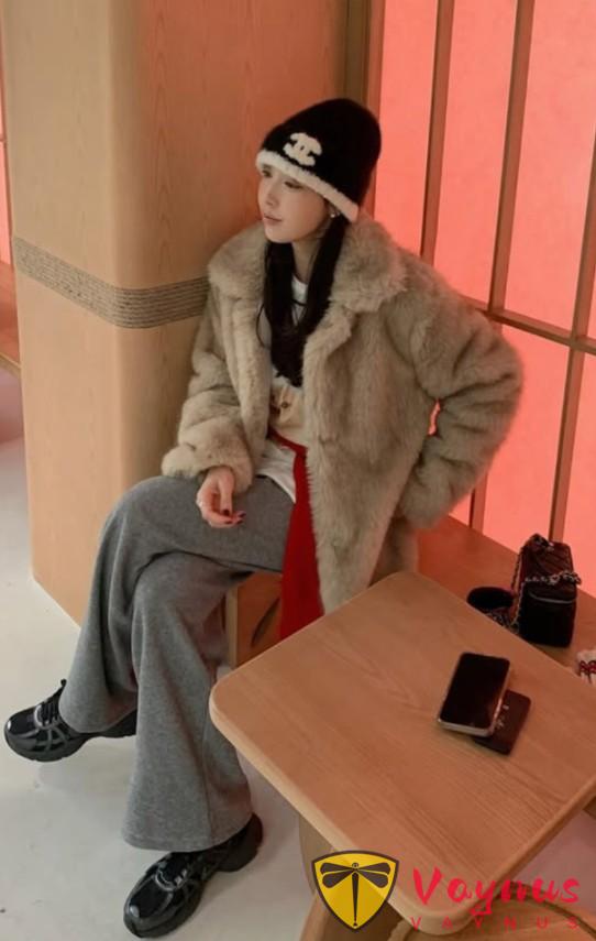 冬季離不開各種毛毛外套！