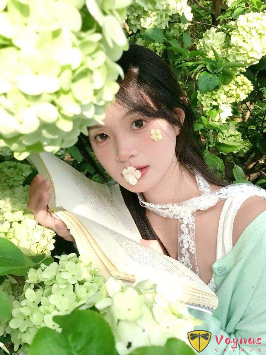 绣球花这样拍绝了！6个拍照姿势，春日氛围拉满，谁拍谁漂亮出片！