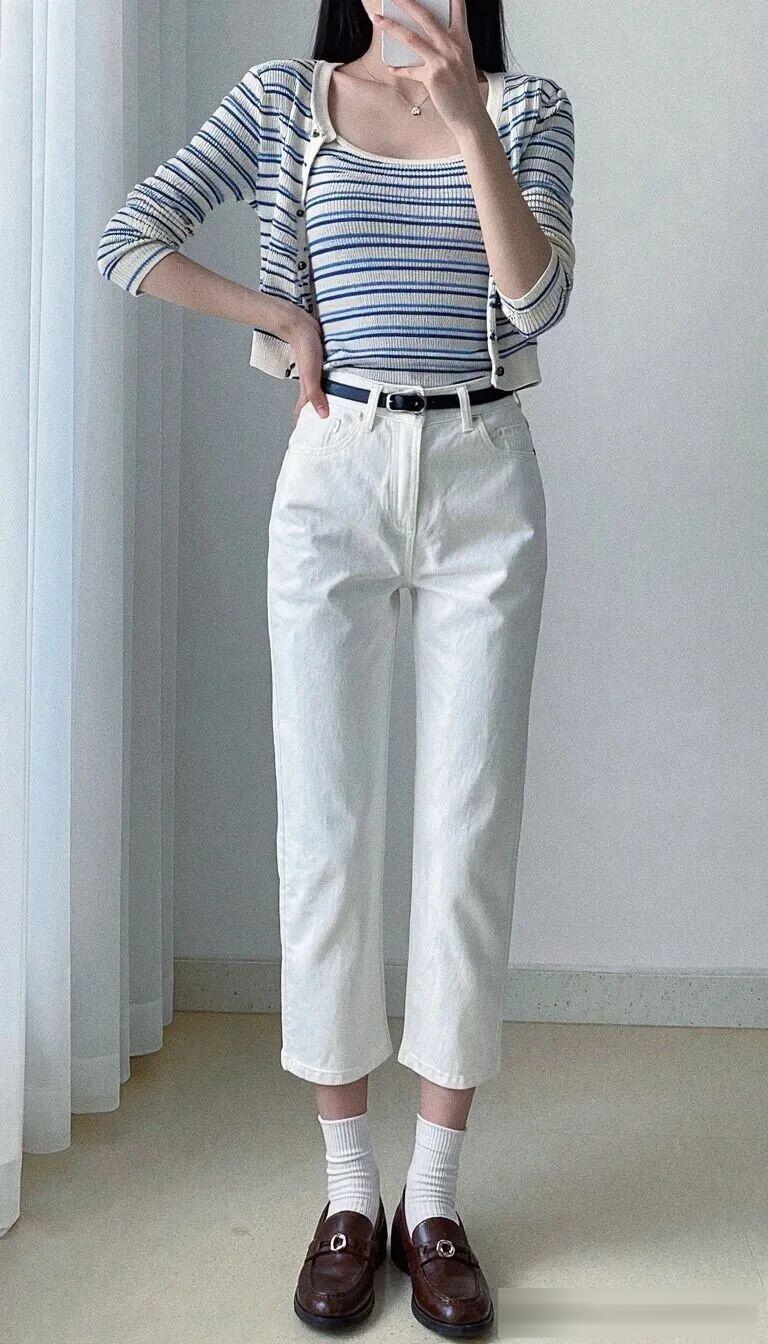 从夏天过渡到秋天,长裤和鞋子怎么搭才自然?