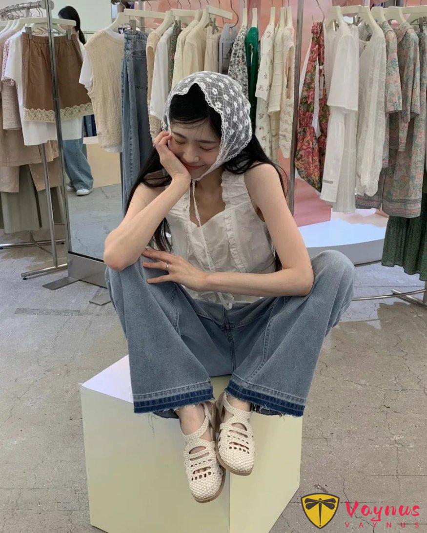 白色娃娃衫穿搭灵感