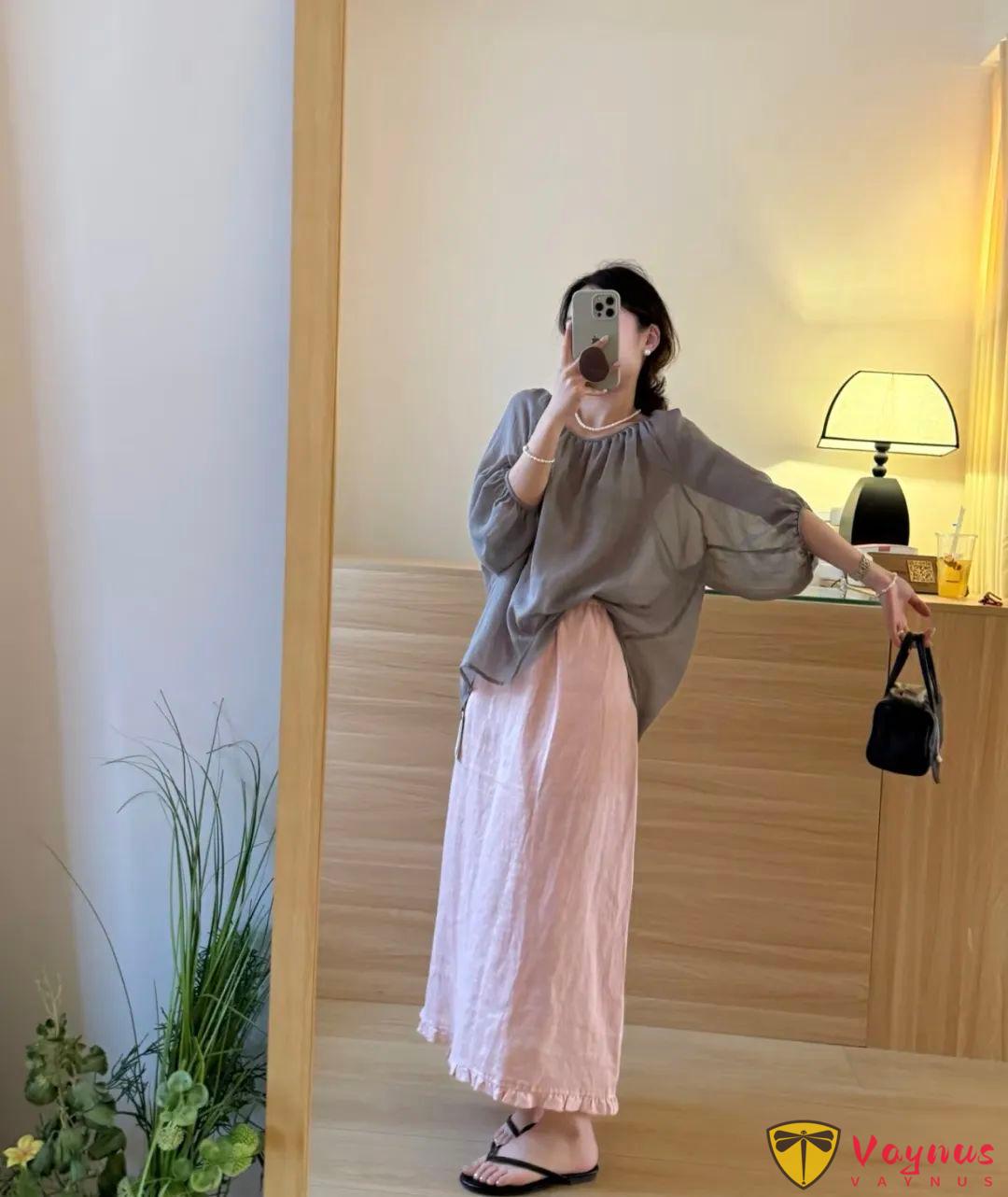 小衫+半裙穿搭