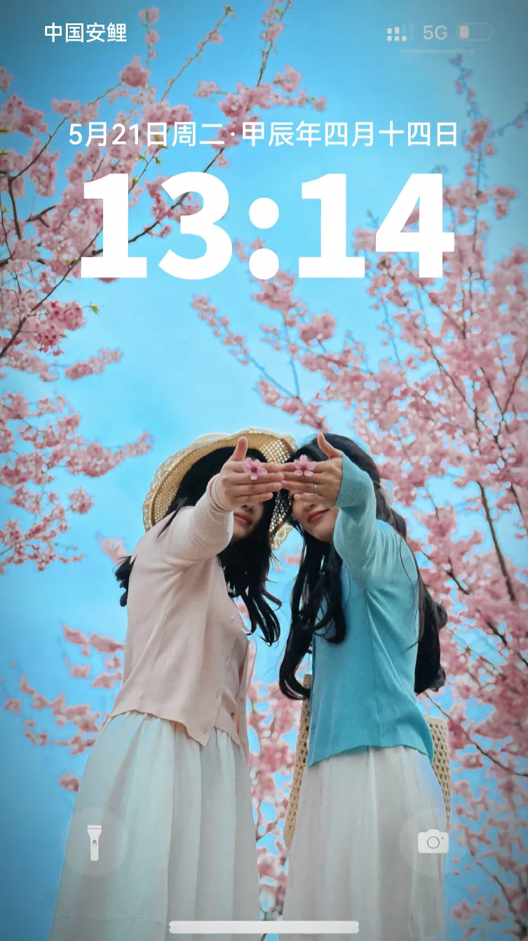 和姐妹看樱花这样拍！连空气都是甜的，不露脸也美到犯规！