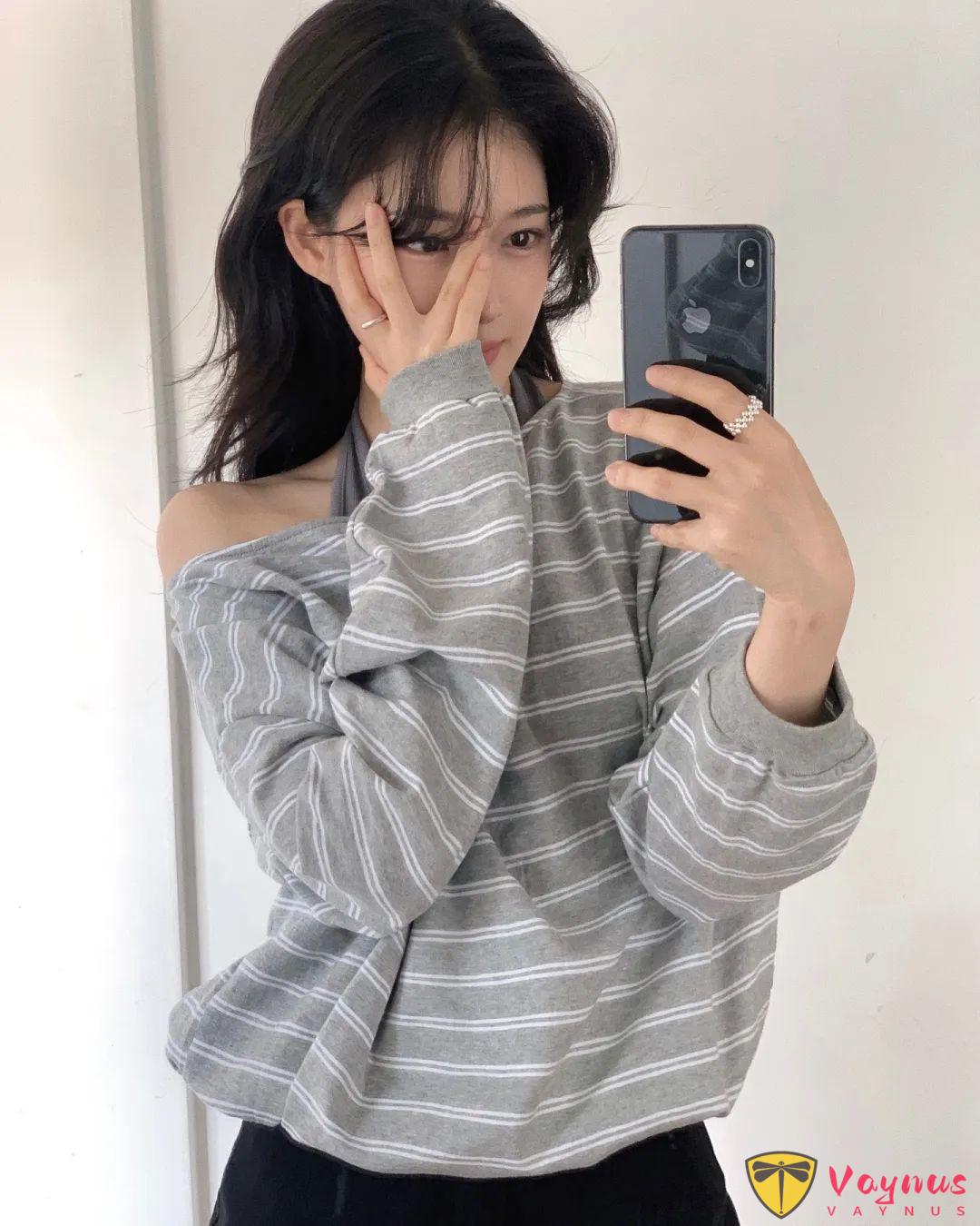 好看的条纹上衣怎么搭