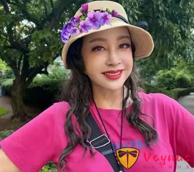 75岁演少女!刘晓庆“小鸡啄米吻”,吻到男配喊“工伤”!